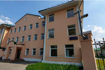 Отдельно стоящее здание, 1668 м²