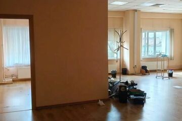 Офис, 100 м², 3/9 эт.