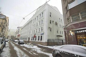 Здание, 2810 м²