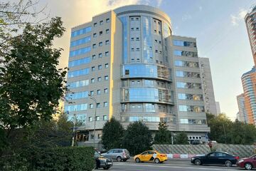 Отдельно стоящее здание, 11272 м²