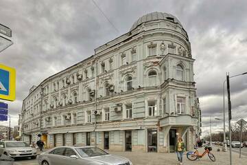 Помещение своб.назн., 173,8 м², 1/4 эт.