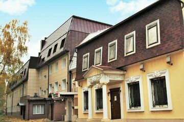 Отдельно стоящее здание, 924 м²
