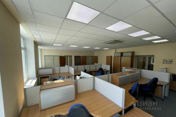 Офис, 827 м², 4/4 эт.