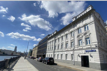 Отдельно стоящее здание, 959,5 м²