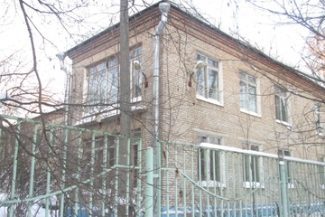 Отдельно стоящее здание, 862 м²