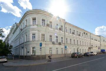 Отдельно стоящее здание, 875,6 м²