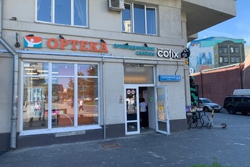 Помещение своб.назн., 90 м², 1/6 эт.
