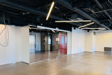 Помещение своб.назн., 250 м², 5/9 эт.