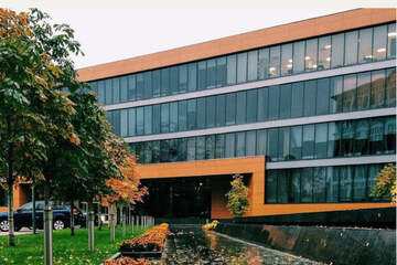 Офис, 1400 м², 4/4 эт.
