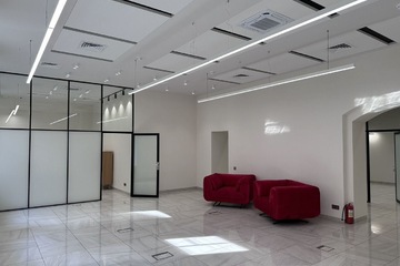 Помещение своб.назн., 174 м², 2/6 эт.