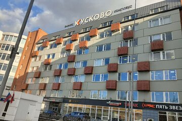 Помещение своб.назн., 217 м², 1/7 эт.