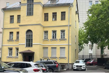 Отдельно стоящее здание, 604 м²
