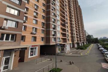 Помещение своб.назн., 566 м²