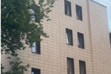 Отдельно стоящее здание, 1000 м²