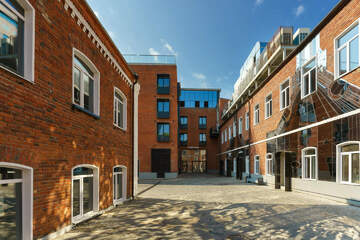 Помещение своб.назн., 120 м², 1/2 эт.