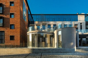 Помещение своб.назн., 83,5 м², 1/4 эт.