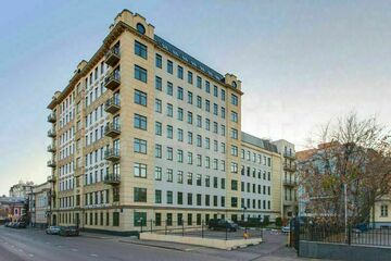 Офис, 216 м², 1/9 эт.