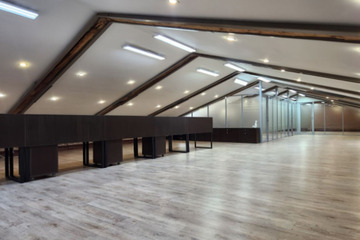 Офис, 385 м², 4/4 эт.