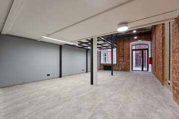 Помещение своб.назн., 103,4 м², 1/2 эт.