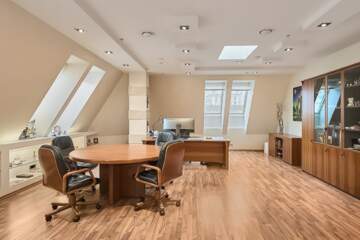 Офис, 350 м², 6/10 эт.