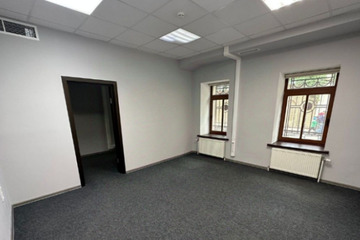 Офис, 116,2 м², 1/5 эт.