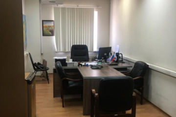 Оф. здание, 3214 м²