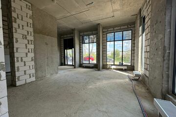 Помещение своб.назн., 100 м², 1/18 эт.