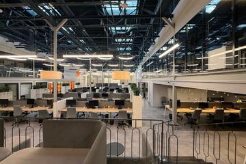 Офис, 1975 м², 2/3 эт.