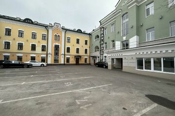 Офис, 1597,3 м², 3/3 эт.