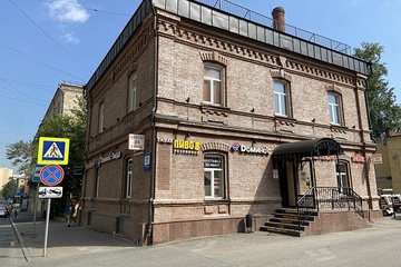 Помещение своб.назн., 100 м², 1/2 эт.