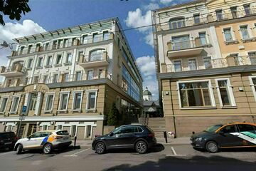 Офис, 463,8 м², 2/4 эт.