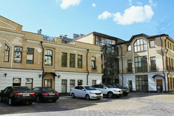 Помещение своб.назн., 483 м², 1/3 эт.